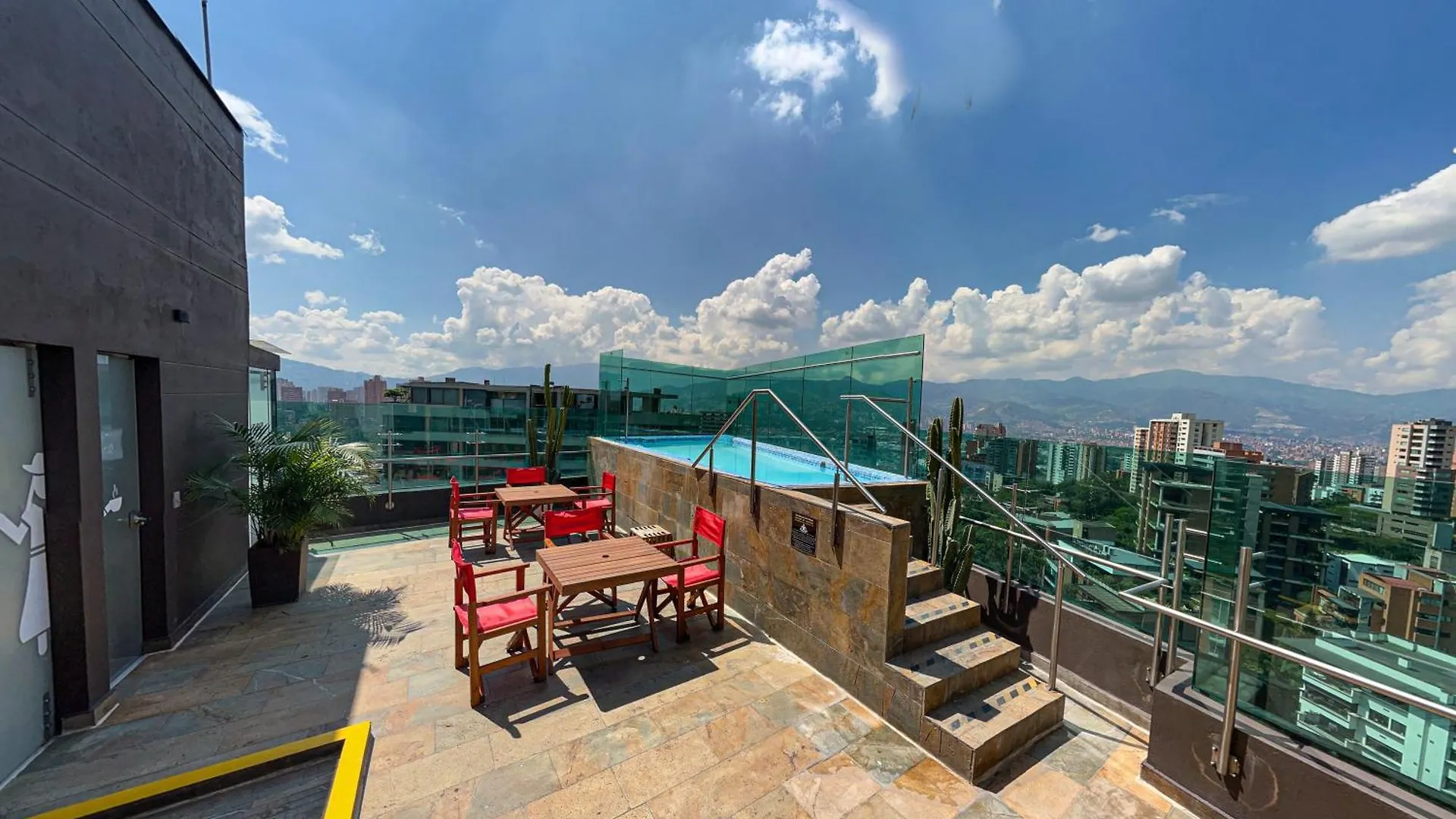 Cafe Hotel Medellin 4*,  Colombia