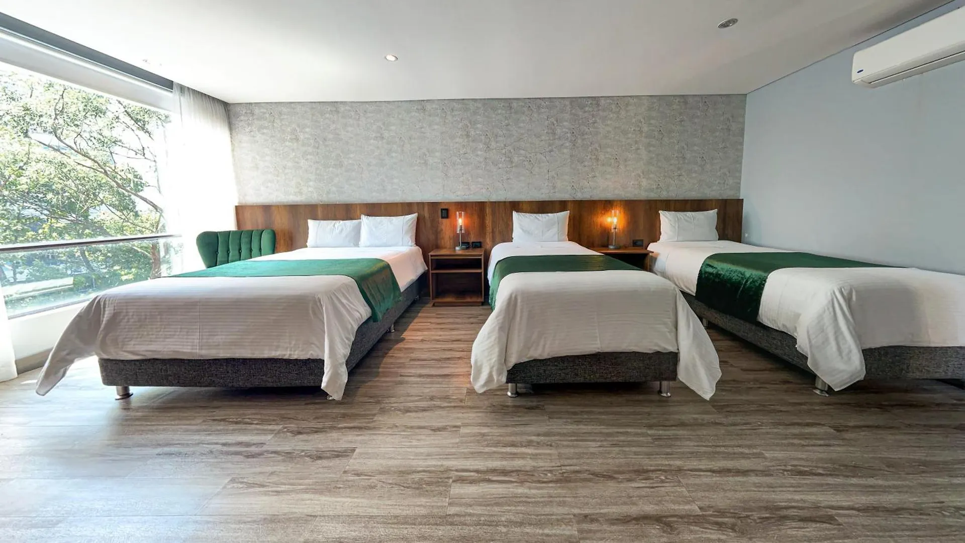 ****  Cafe Hotel Medellin Colombia